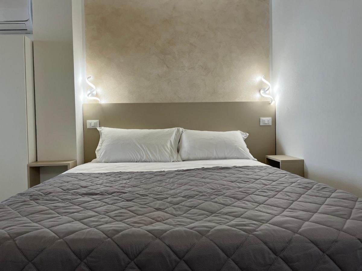 Anfite Apartments Santa Maria 데센자노델가르다 외부 사진